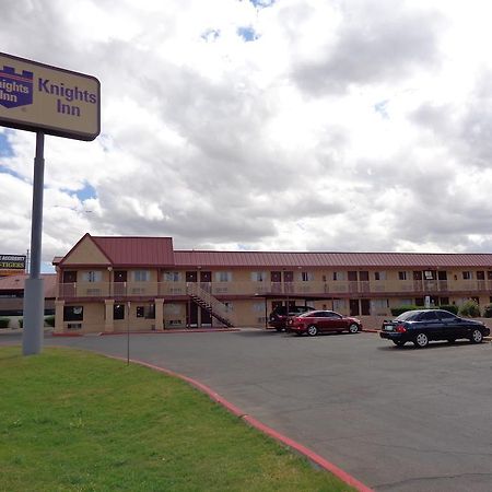 Knights Inn Phoenix At N Black Canyon Hwy Екстериор снимка